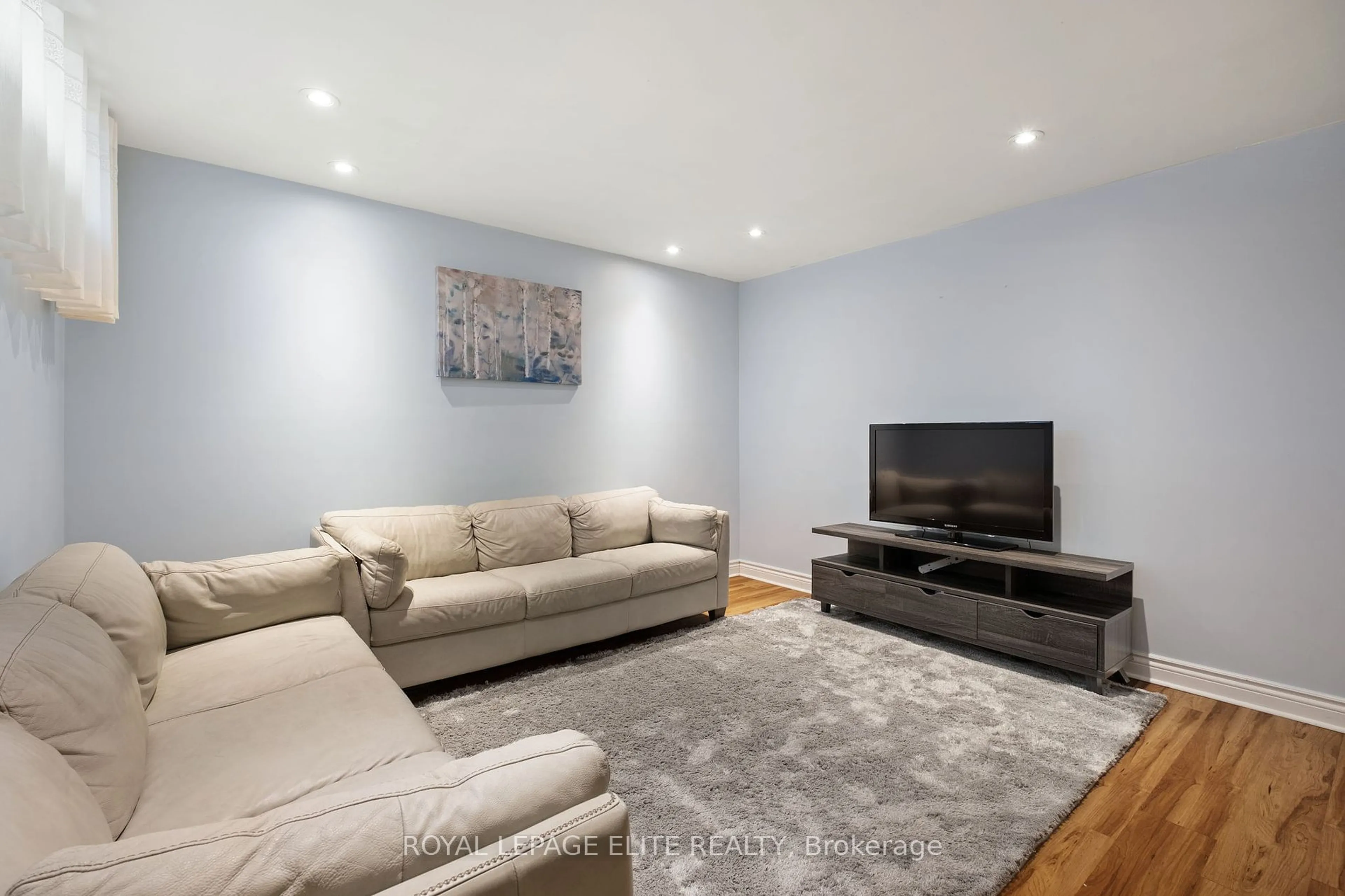 Living room with furniture, unknown for 6 LACHINE Crt, Toronto Ontario M9C 4A5