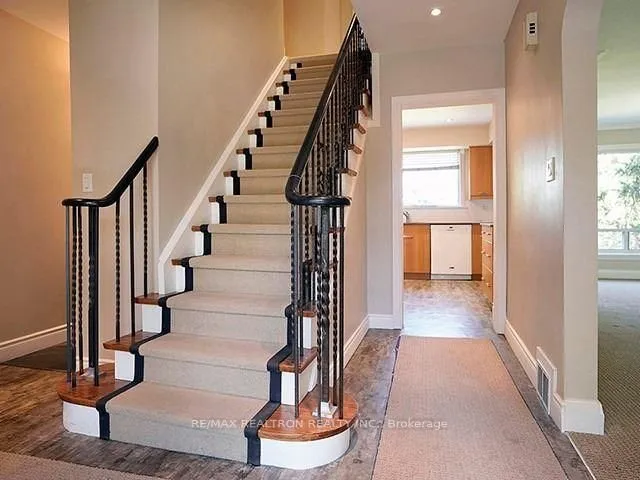 Additional property image - 252 Ellis Ave