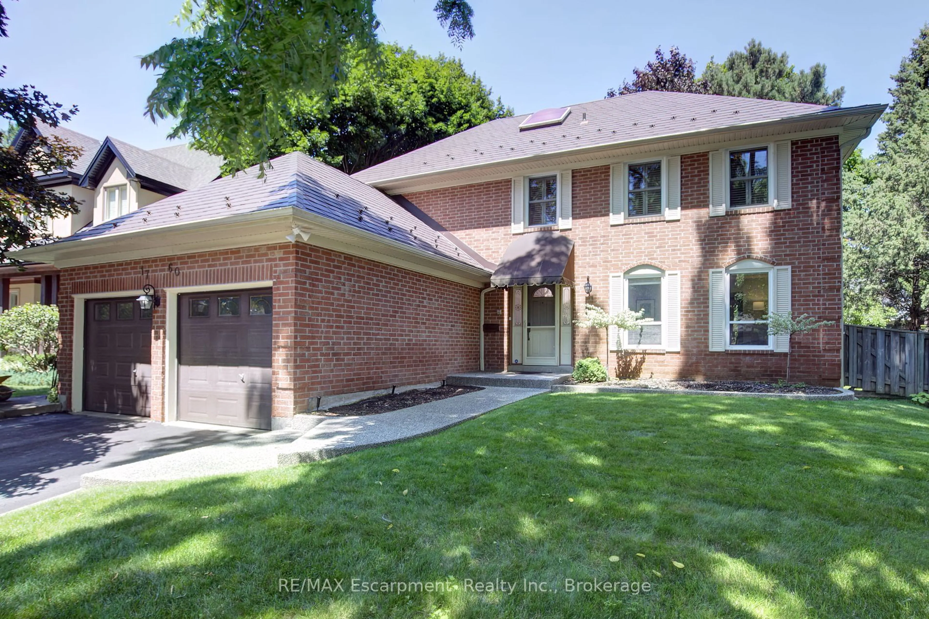 Home with brick exterior material, street for 1760 Solitaire Crt, Mississauga Ontario L5L 2P3