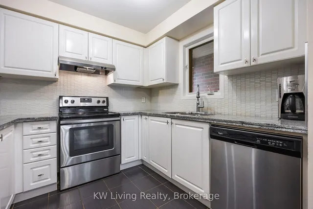 Additional property image - 225 Torbarrie Rd