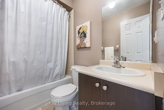 Additional property image - 225 Torbarrie Rd