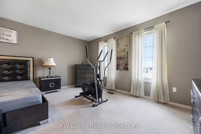 Additional property image - 225 Torbarrie Rd