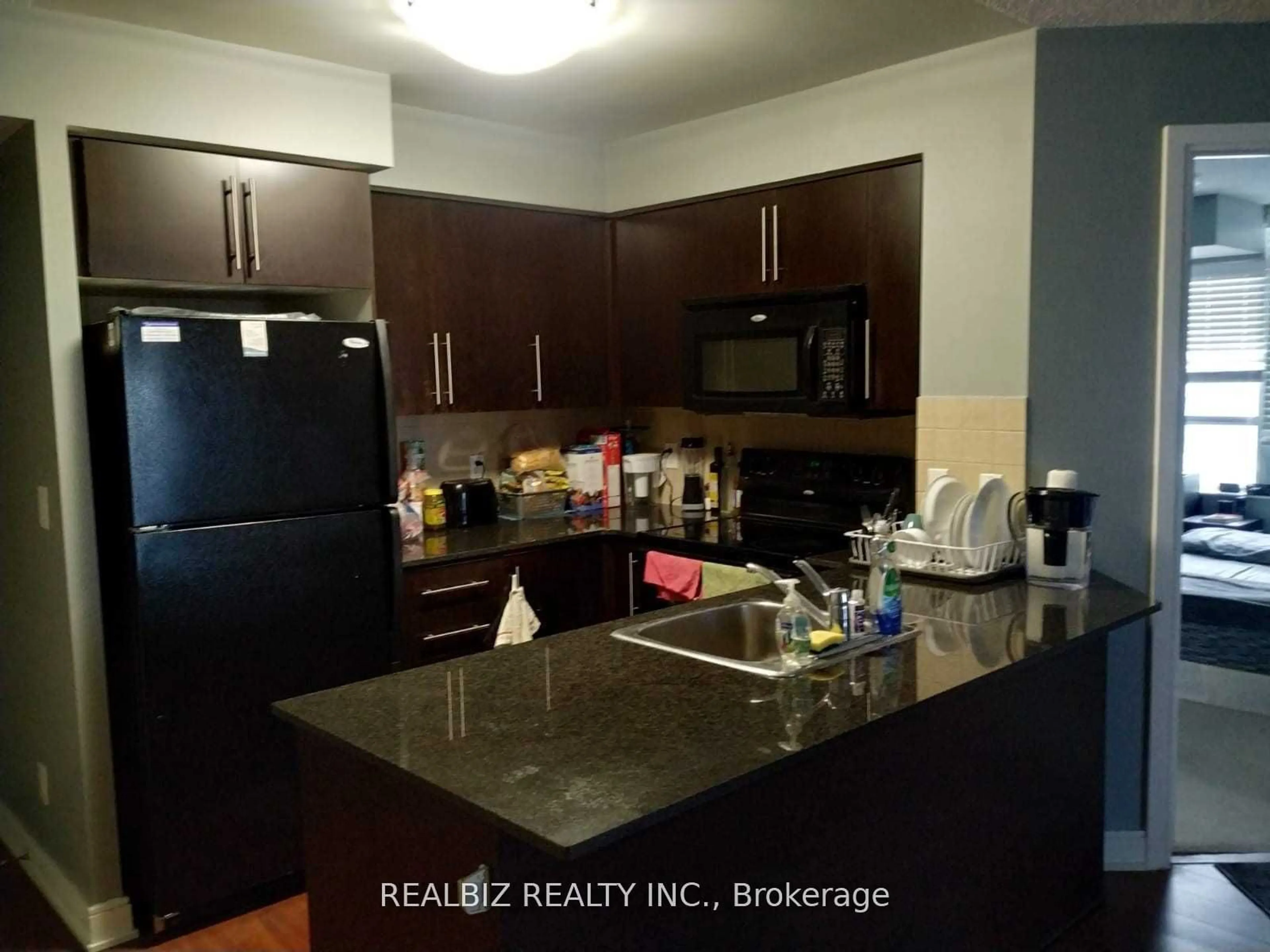 Unknown for 330 Burnhamthorpe Rd #802, Mississauga Ontario L5B 3Y5