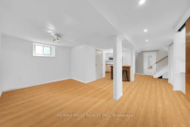 Additional property image - 9 Fieldway Rd