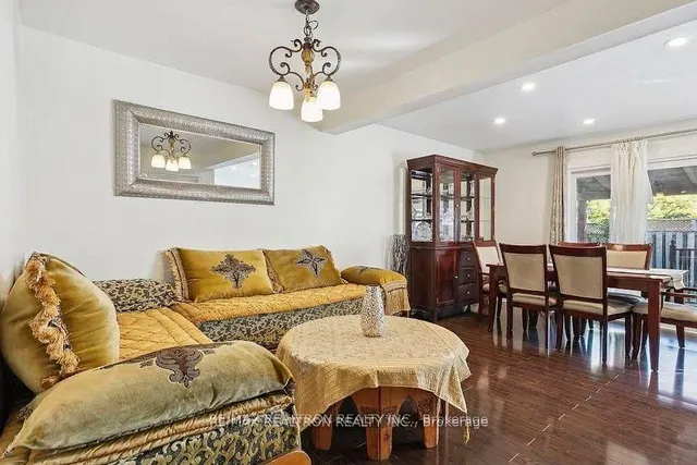 Additional property image - 1 Saraband St