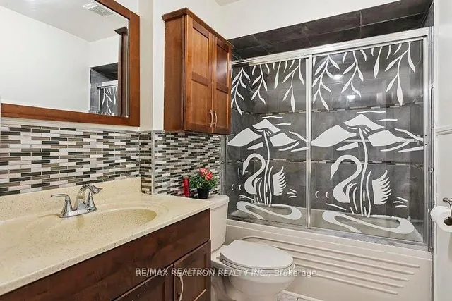 Additional property image - 1 Saraband St