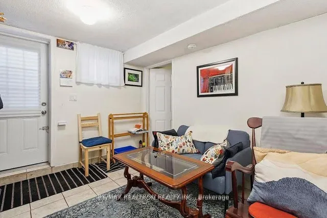 Additional property image - 1 Saraband St