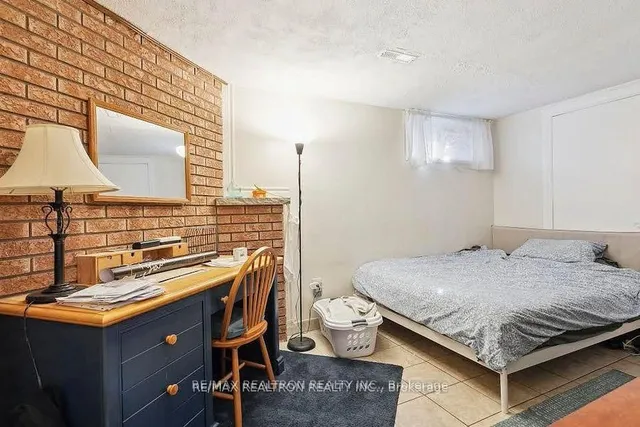 Additional property image - 1 Saraband St