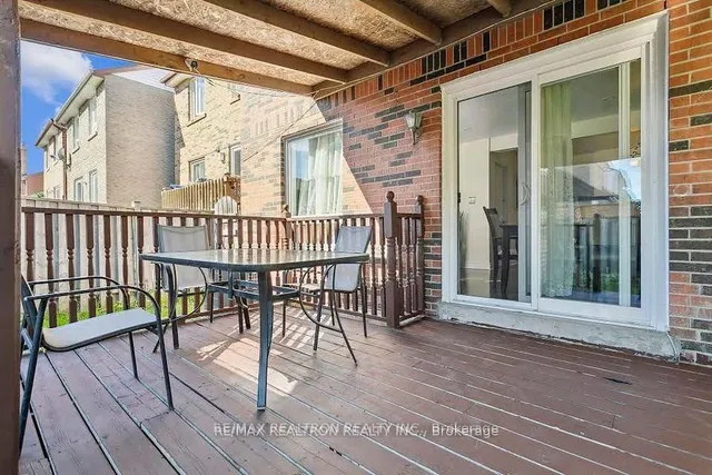 Additional property image - 1 Saraband St
