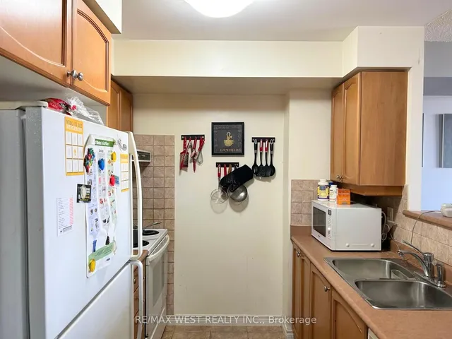 Additional property image - 710 Humberwood Blvd Unit 2703
