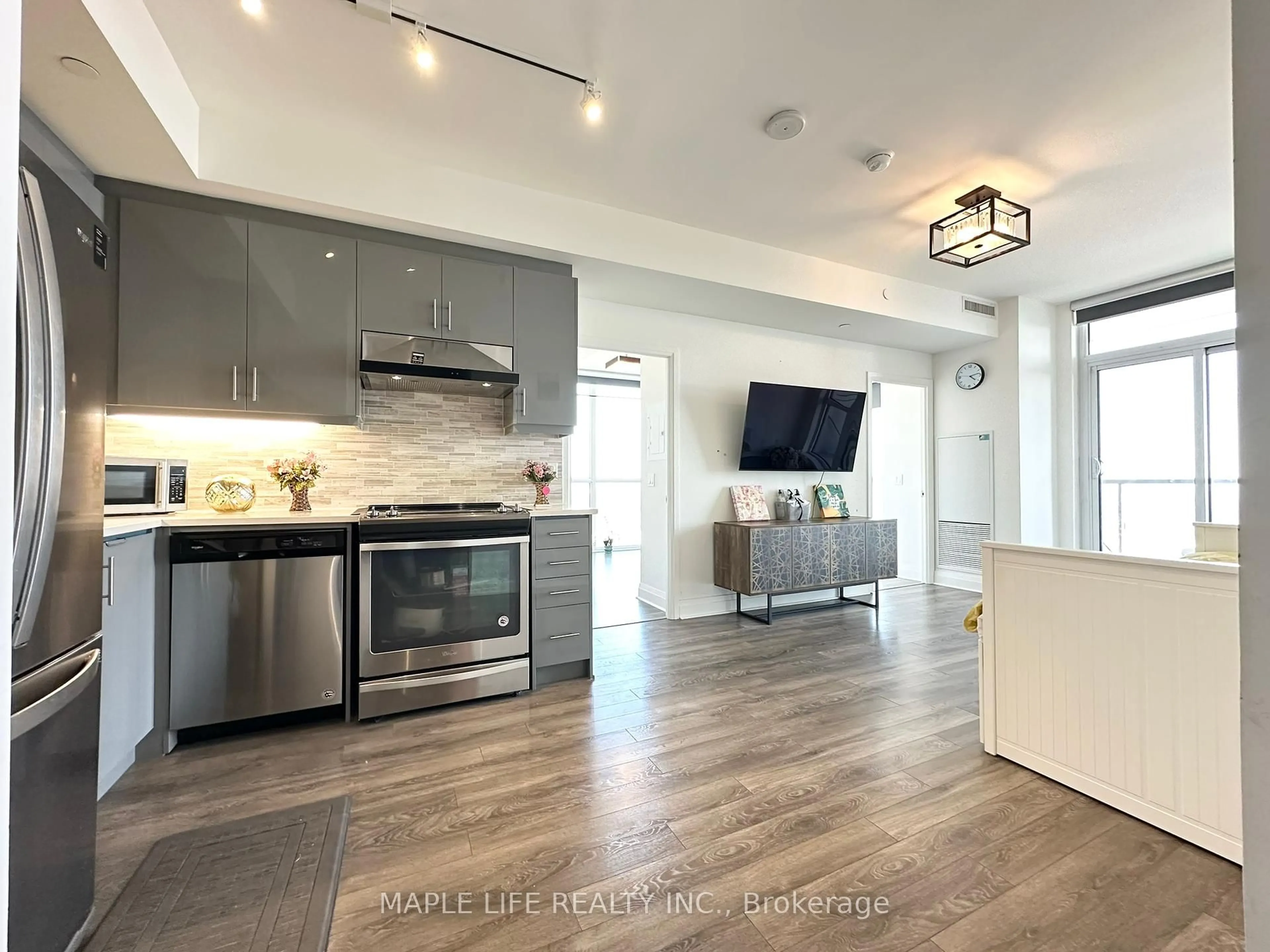 Open concept kitchen, unknown for 17 Zorra St #1706, Toronto Ontario M8Z 4Z6