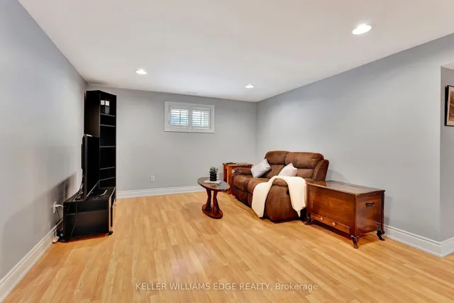 Additional property image - 635 Inverness Ave