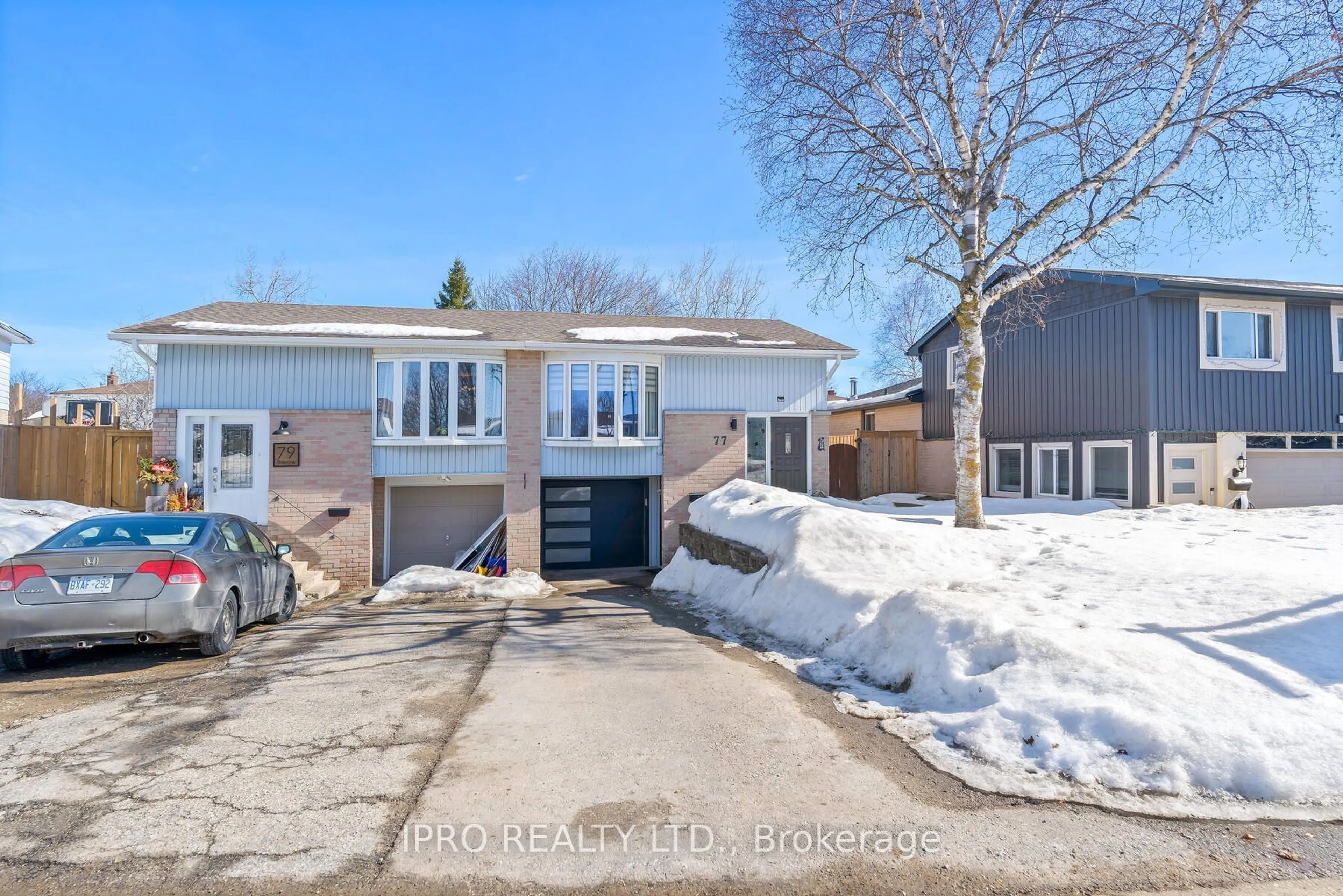 A pic from outside/outdoor area/front of a property/back of a property/a pic from drone, street for 77 Burbank Cres, Orangeville Ontario L9W 3E6