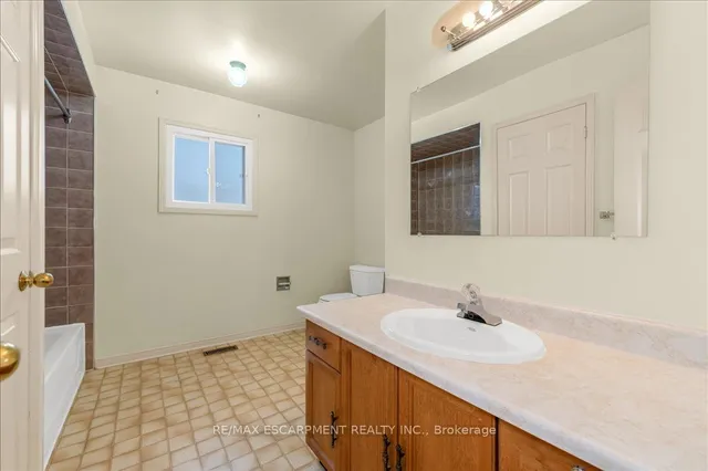 Additional property image - 1404 White Oaks Blvd