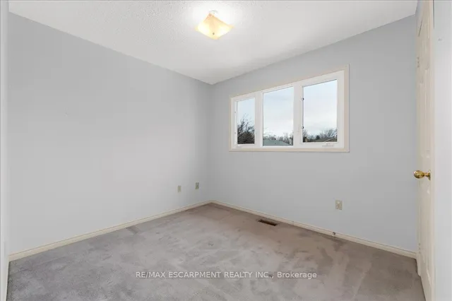 Additional property image - 1404 White Oaks Blvd