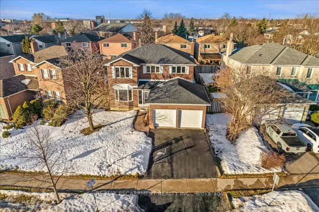 Property image - 1404 White Oaks Blvd