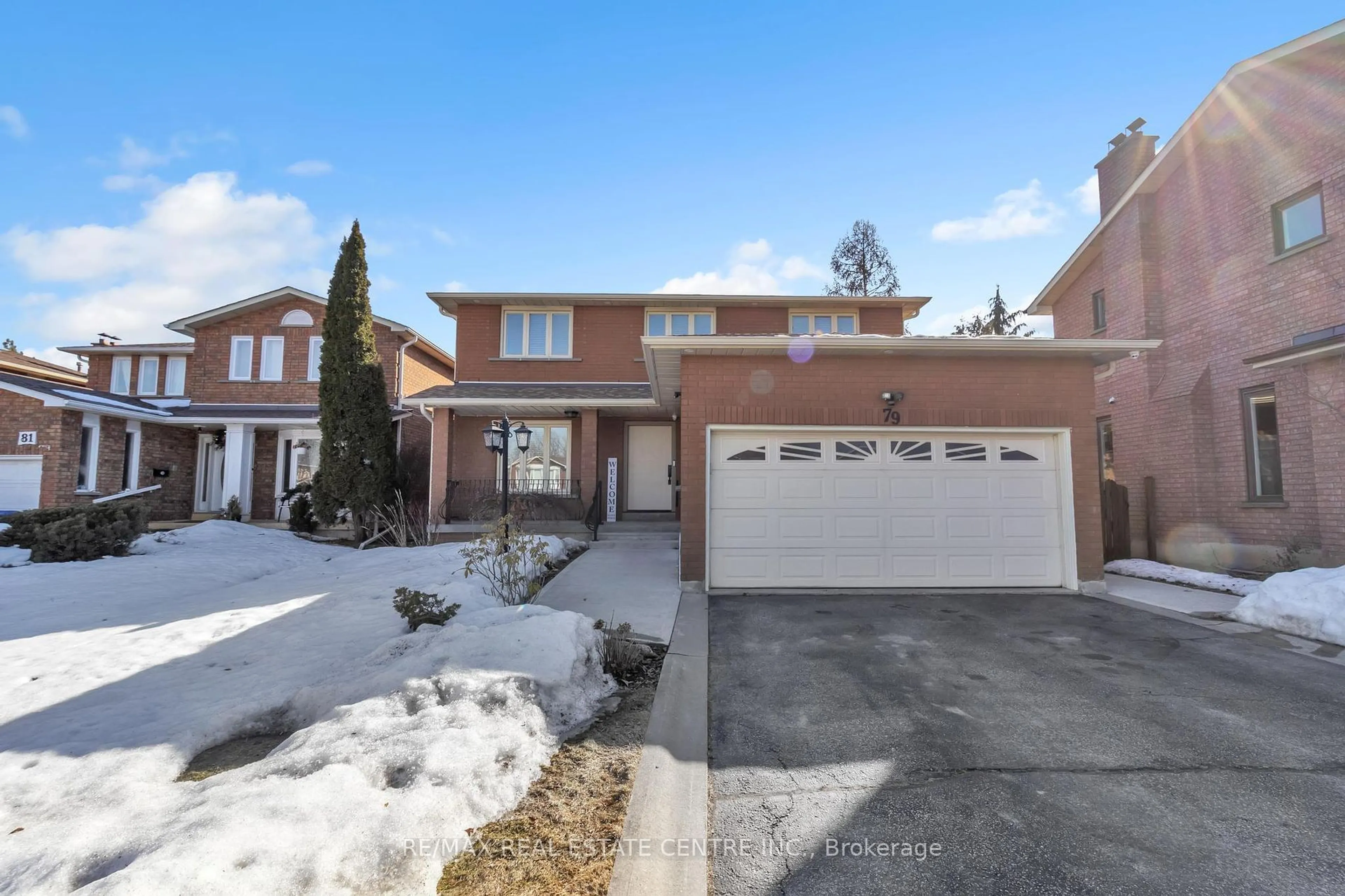 Home with brick exterior material, street for 79 Turtlecreek Blvd, Brampton Ontario L6W 3Y2