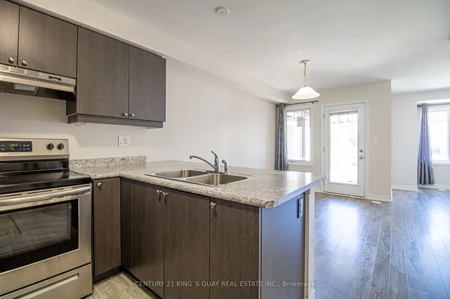 Additional property image - 109 Frost Crt