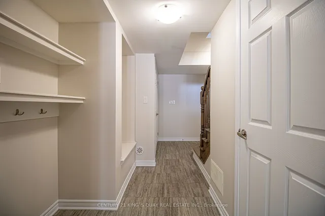 Additional property image - 109 Frost Crt