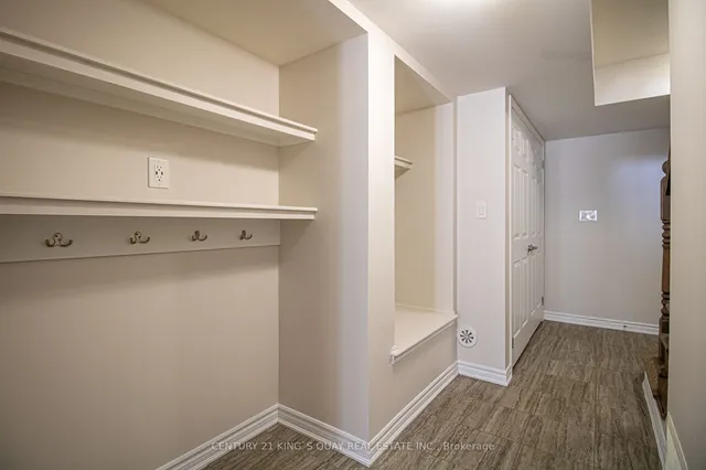 Additional property image - 109 Frost Crt