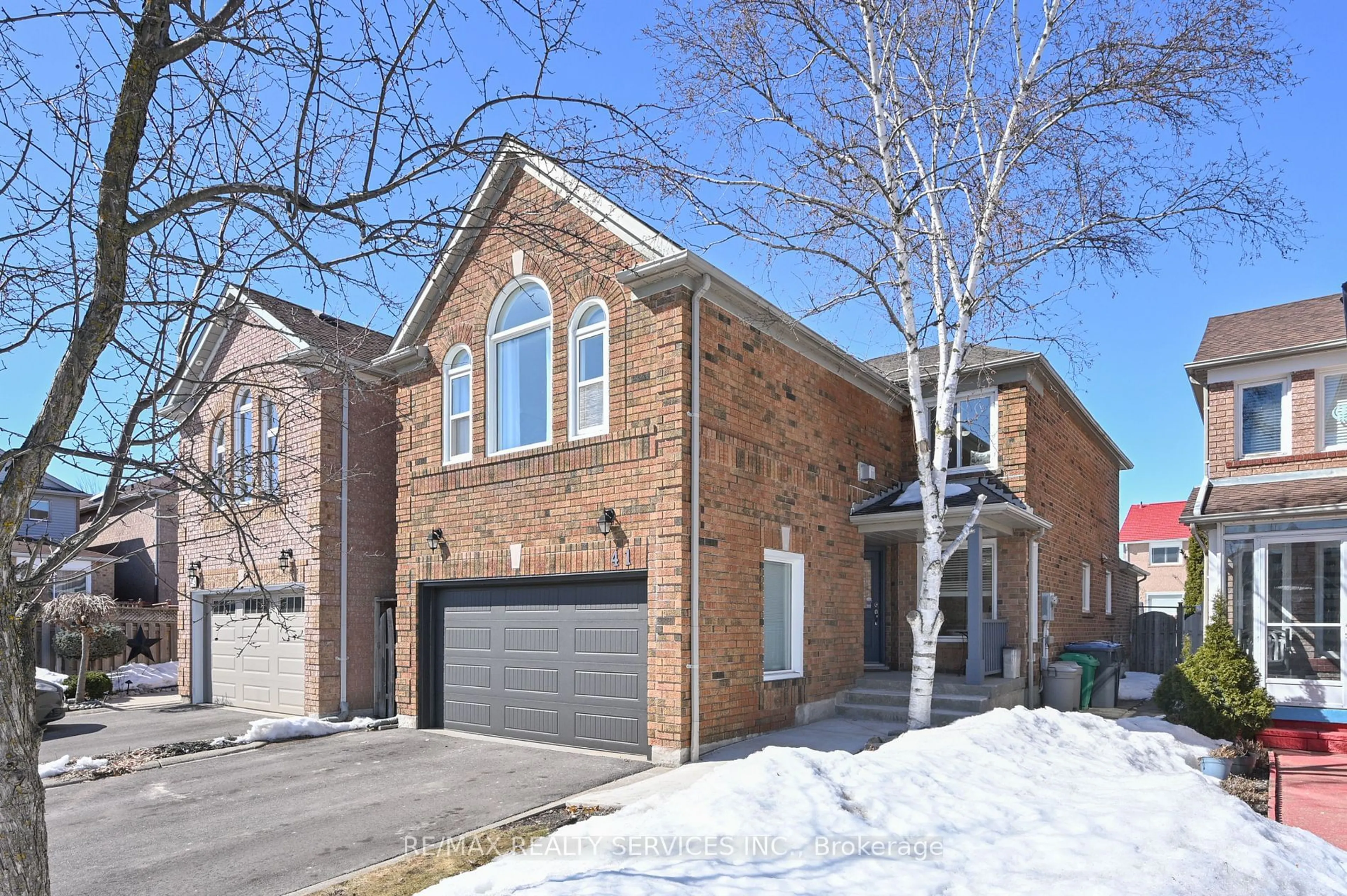 Home with brick exterior material, street for 41 Buttercup Lane, Brampton Ontario L6R 1N1