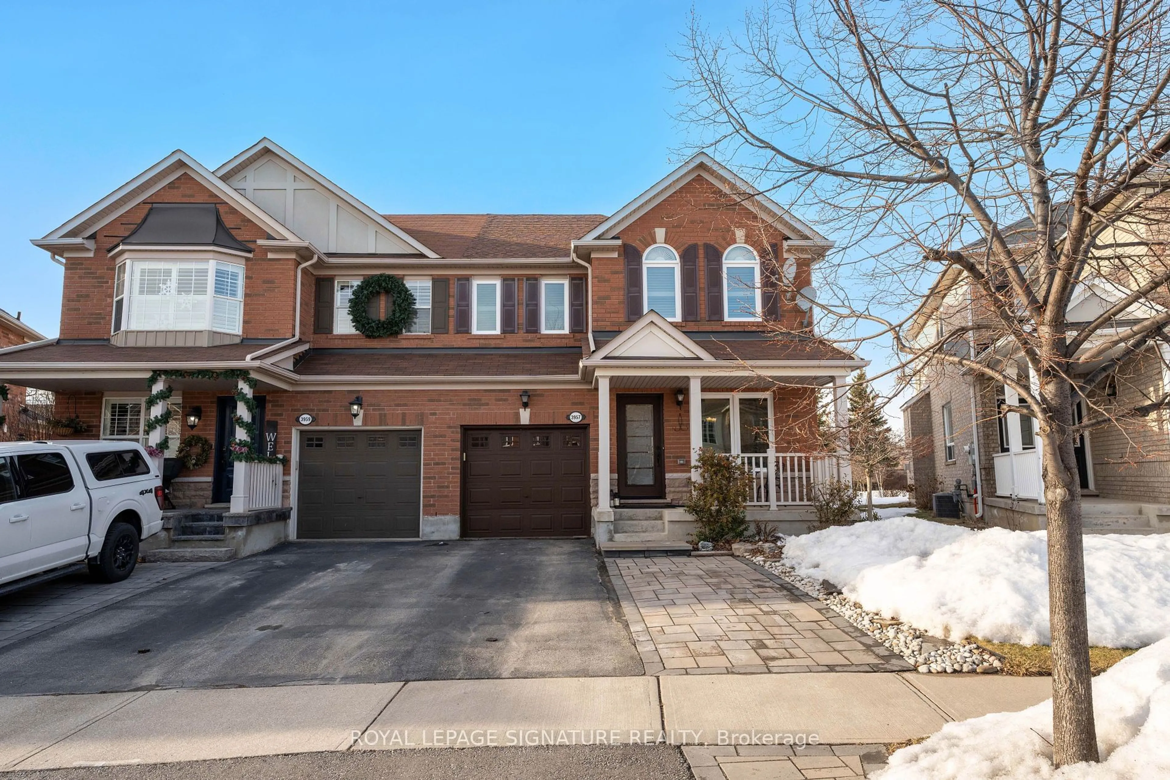 Home with brick exterior material, street for 3957 Janice Dr, Mississauga Ontario L5M 7Y3