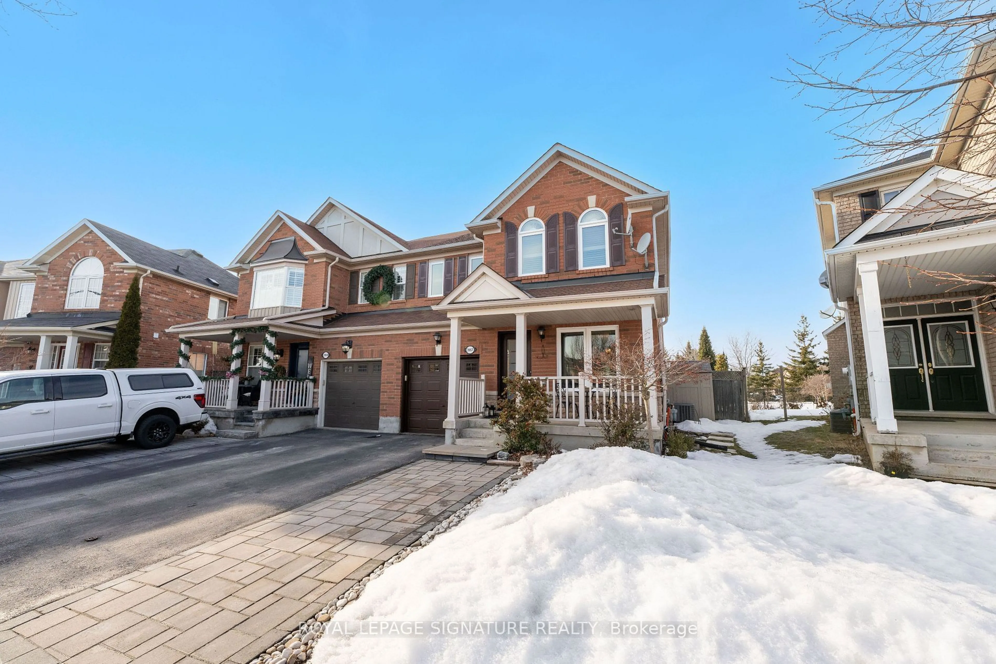 Home with brick exterior material, street for 3957 Janice Dr, Mississauga Ontario L5M 7Y3