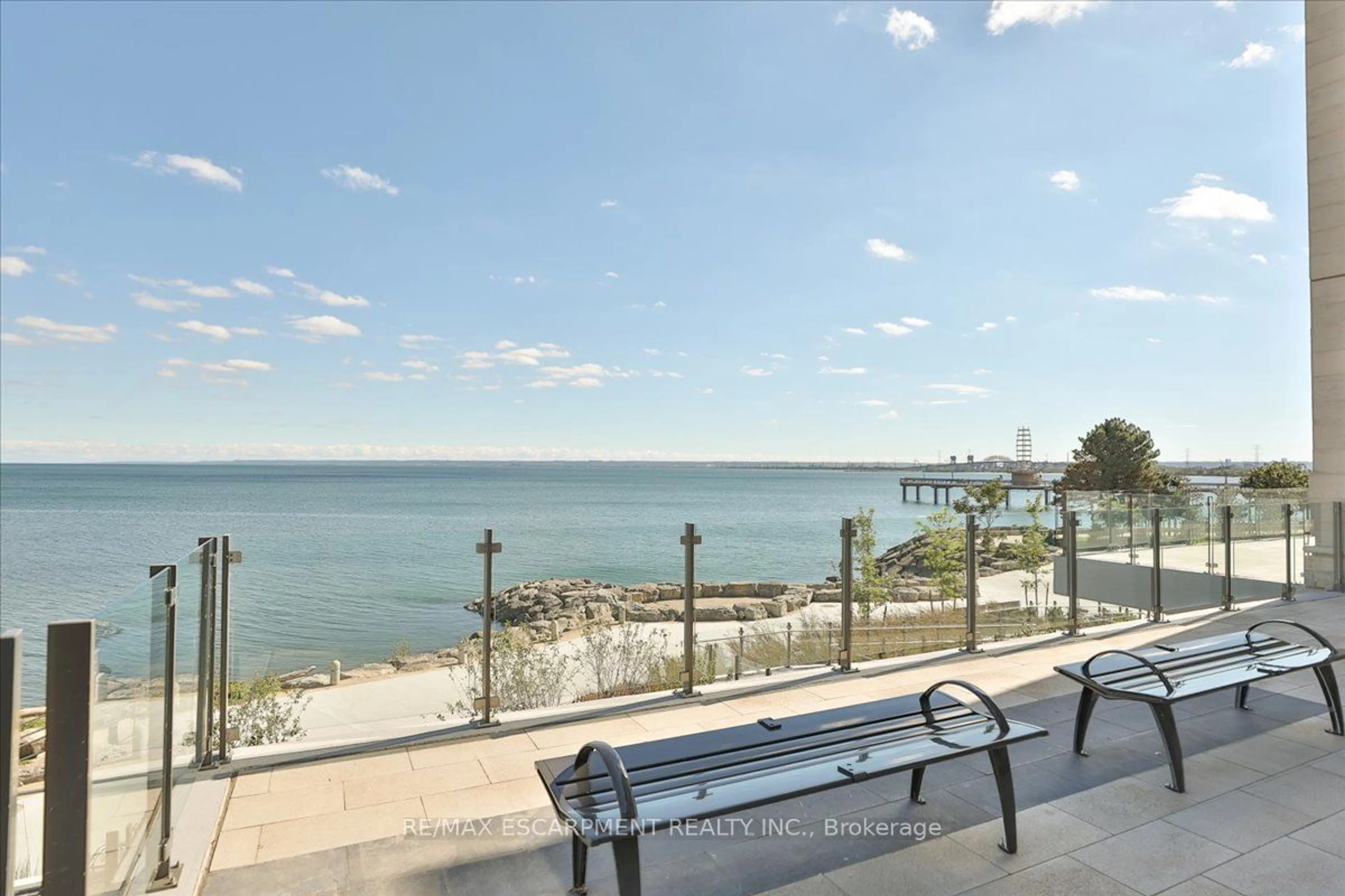 Patio, water/lake/river/ocean view for 2060 Lakeshore Rd #206, Burlington Ontario L7R 0G2