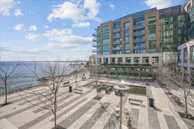 Additional property image - 2060 Lakeshore Rd Unit 206