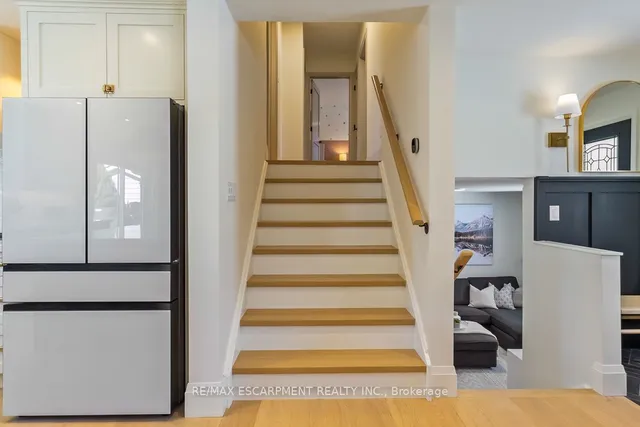 Additional property image - 694 Holt Dr