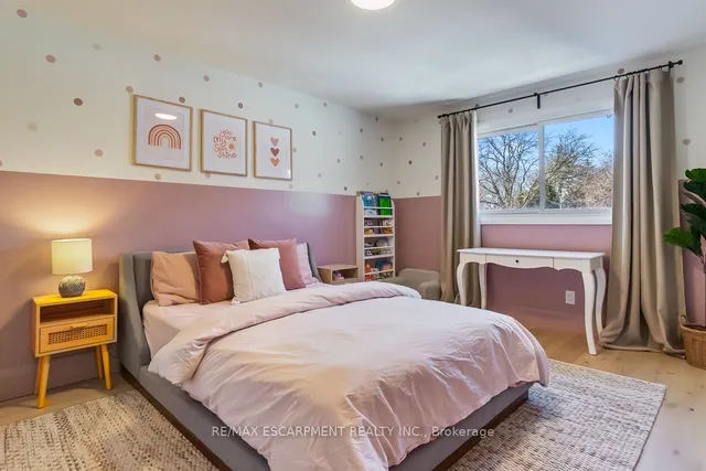 Additional property image - 694 Holt Dr