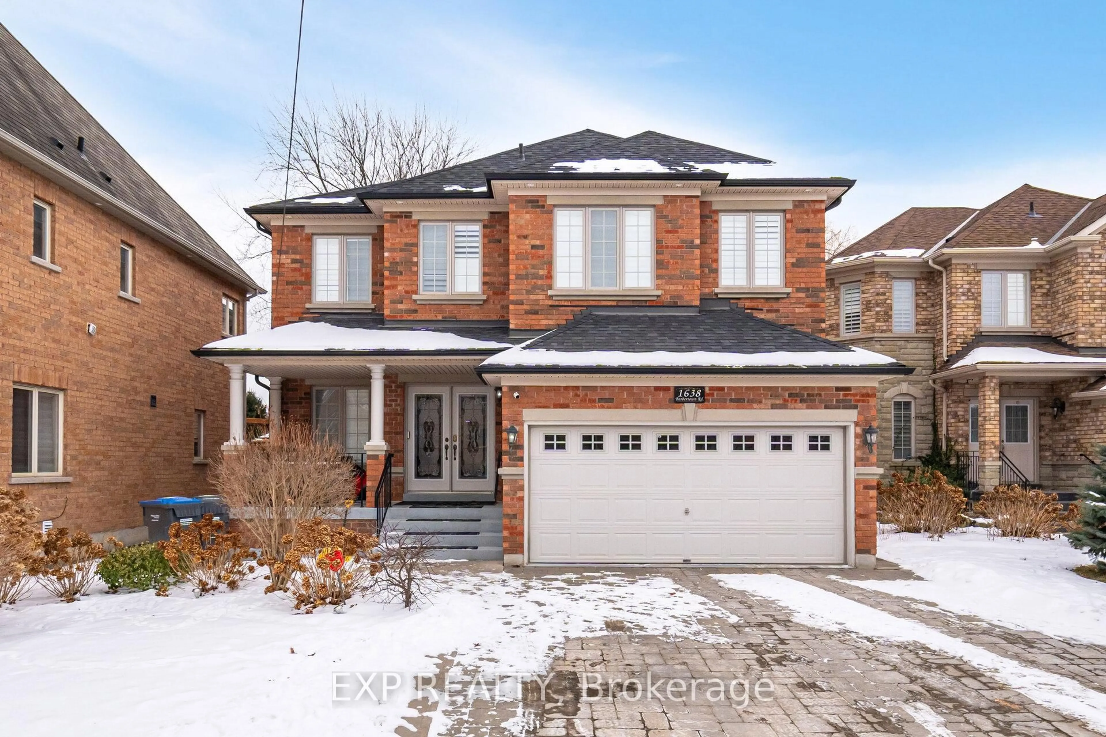 Home with brick exterior material, street for 1638 Barbertown Rd, Mississauga Ontario L5M 6J2