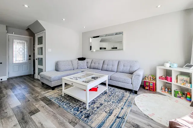 Additional property image - 2152 Pelee Blvd