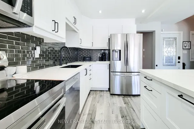 Additional property image - 2152 Pelee Blvd