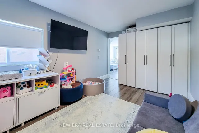 Additional property image - 2152 Pelee Blvd