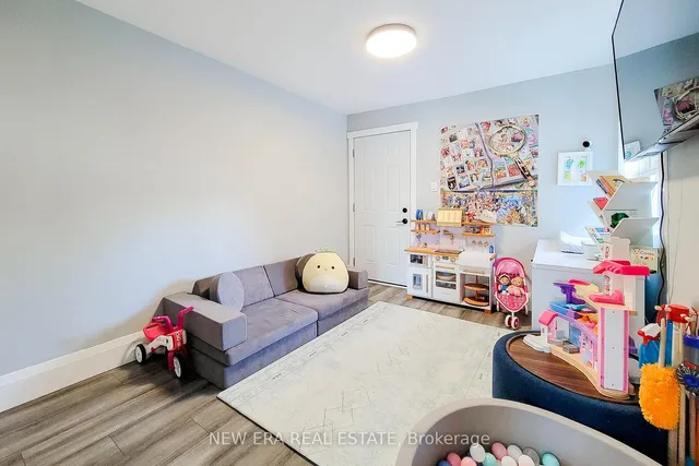Additional property image - 2152 Pelee Blvd