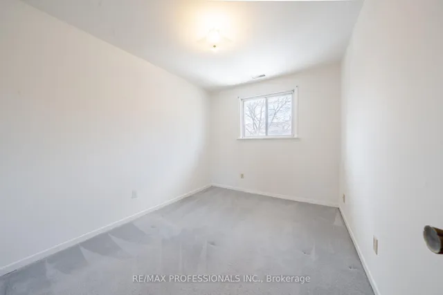 Additional image 18 of 580 Renforth Dr Unit 52