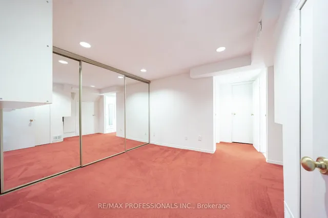 Additional image 11 of 580 Renforth Dr Unit 52