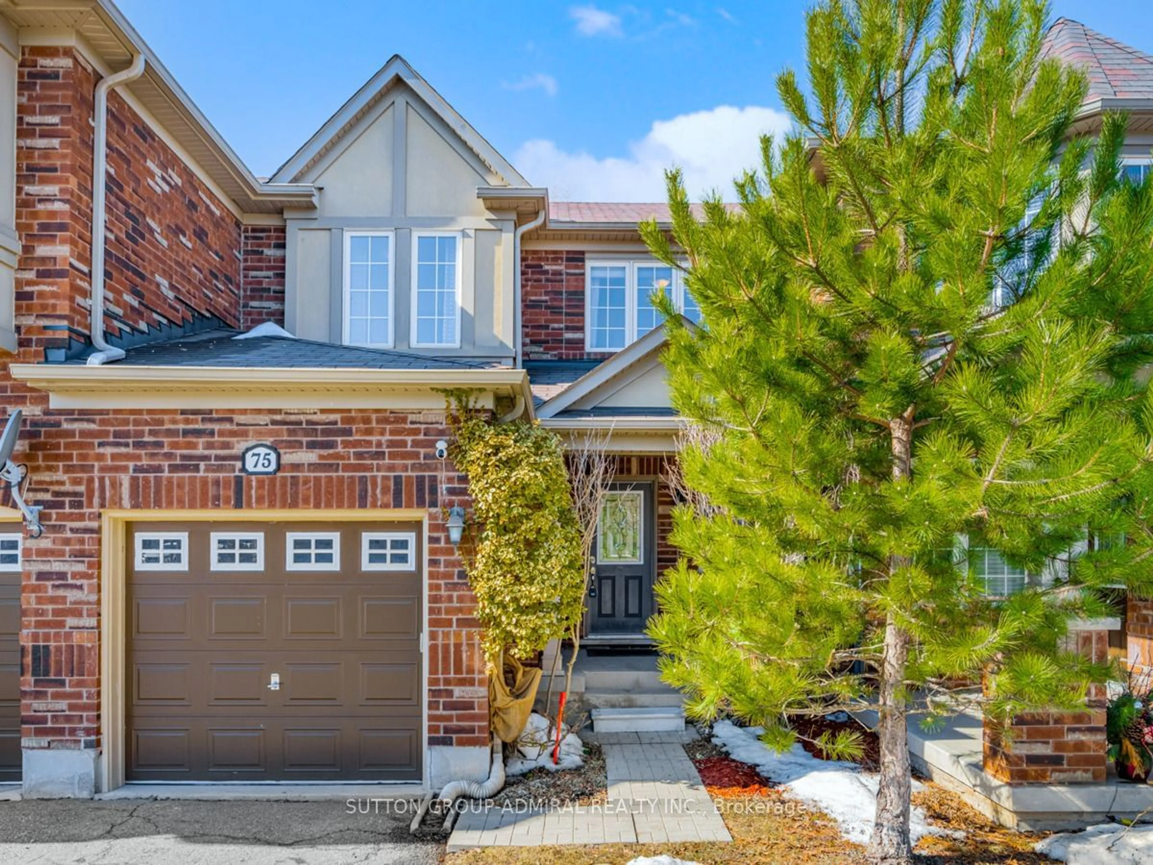 Home with brick exterior material, street for 75 McCandless Crt, Milton Ontario L9T 2C4