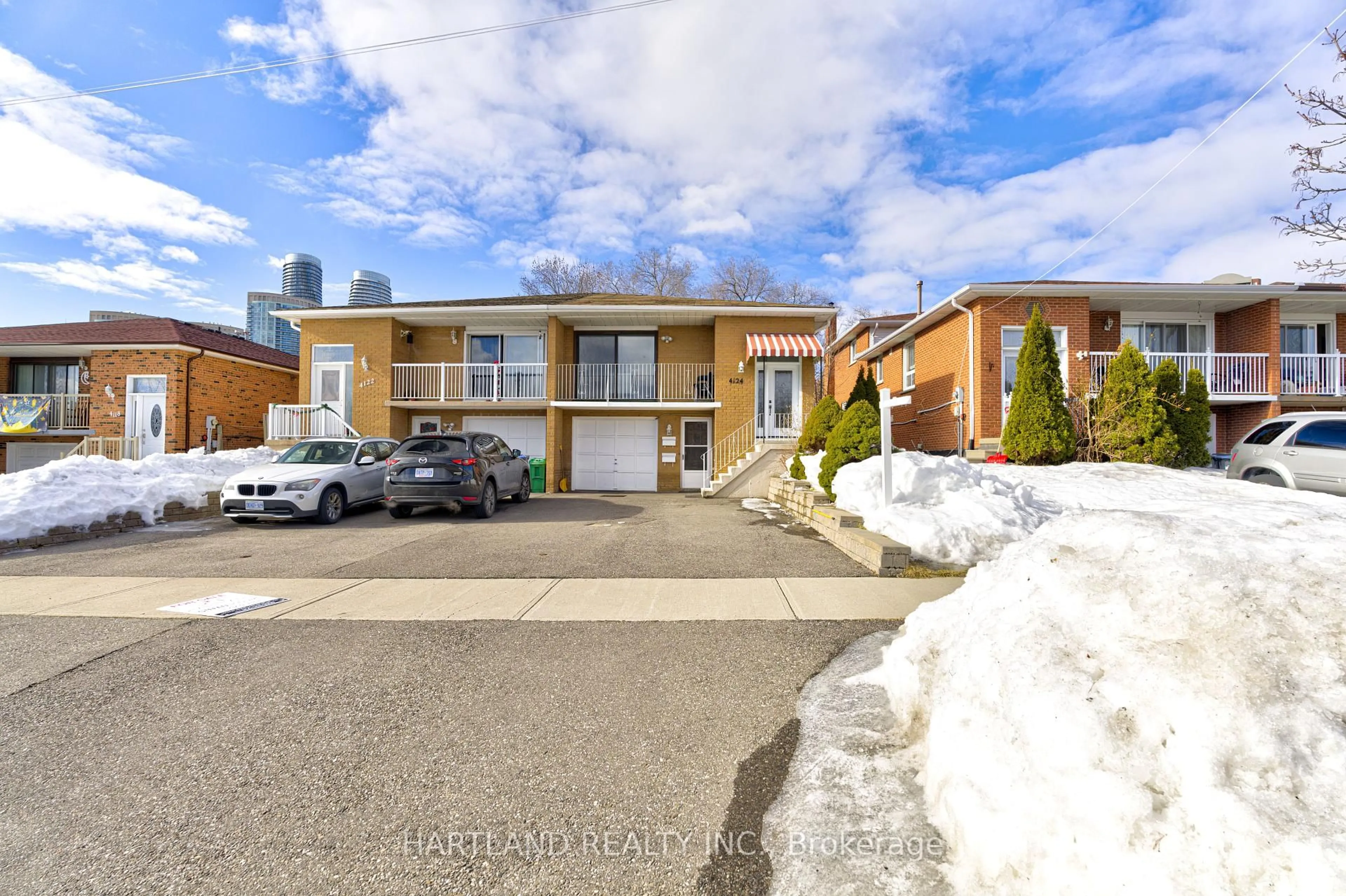 Unknown for 4124 Dursley Cres, Mississauga Ontario L4Z 1J7