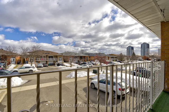 Additional property image - 4124 Dursley Cres