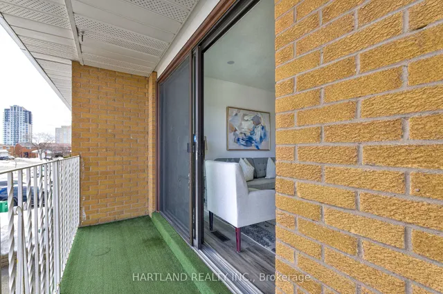 Additional property image - 4124 Dursley Cres