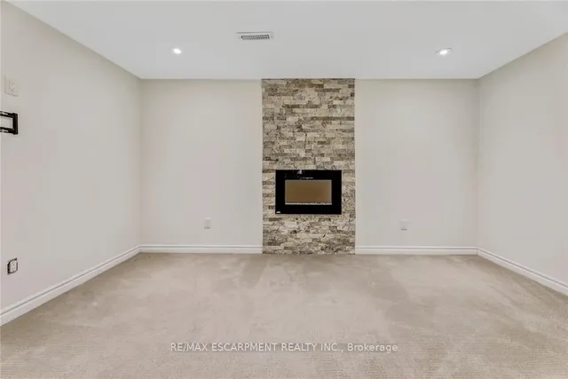 Additional property image - 2430 ALDER Dr