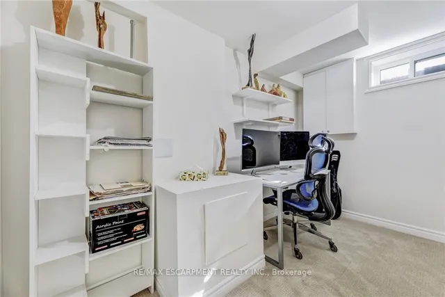 Additional property image - 2430 ALDER Dr