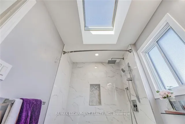 Additional property image - 2430 ALDER Dr