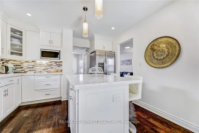 Additional property image - 2430 ALDER Dr