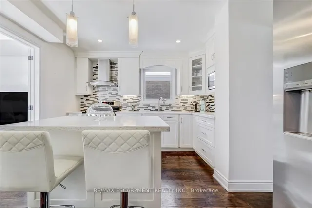 Additional property image - 2430 ALDER Dr
