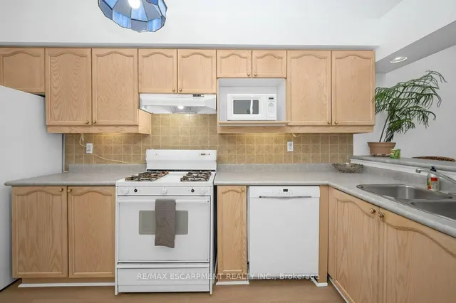Additional property image - 101 Bristol Rd Unit 224