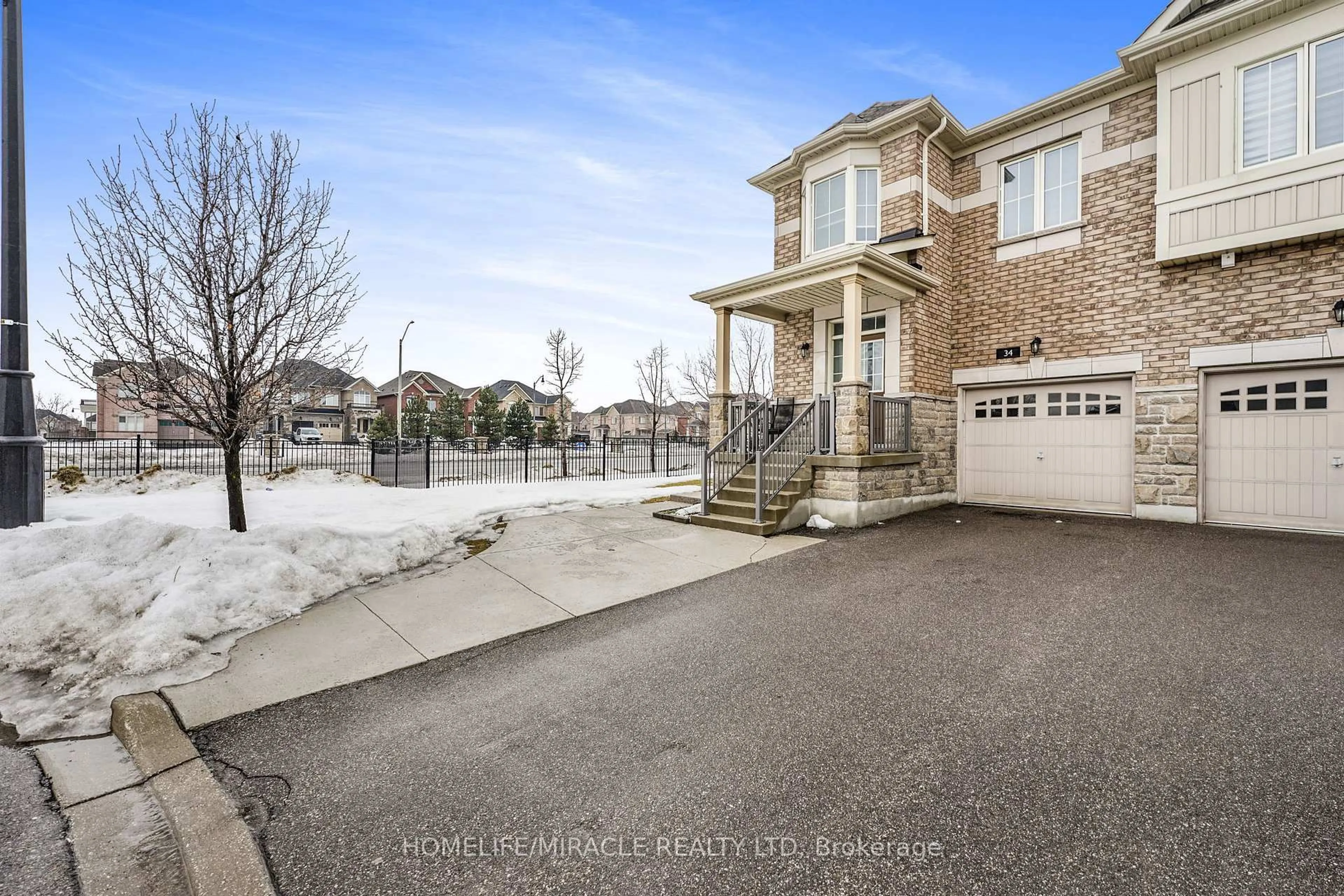 A pic from outside/outdoor area/front of a property/back of a property/a pic from drone, street for 34 Bernadino St, Brampton Ontario L6P 4G1