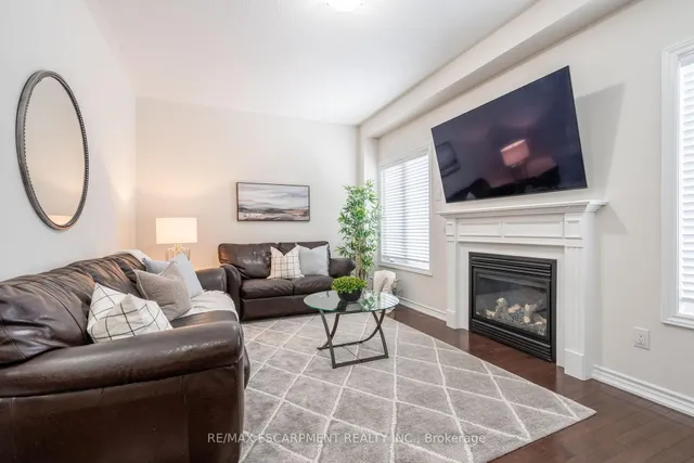 Additional property image - 1327 Ruddy Cres